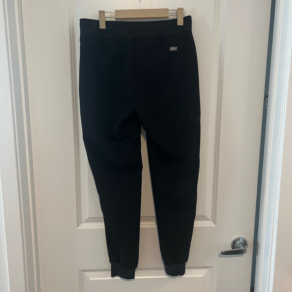 Figs Scrub Joggers - Women’s Small Black